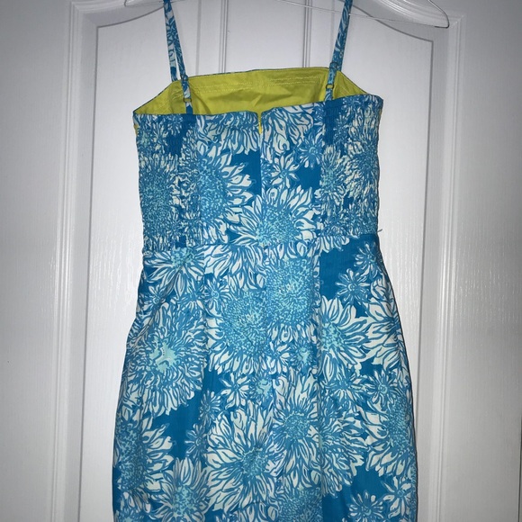 Blue and yellow Lilly Pullitzer dress - Picture 3 of 6
